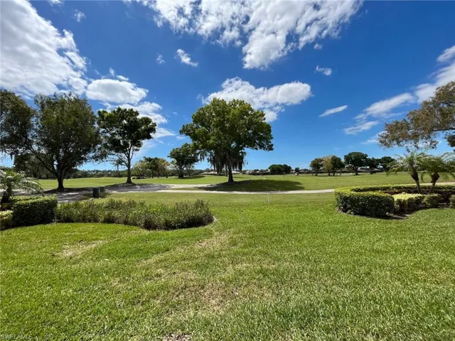 9113  Michael  CIR, Naples, FL 34113