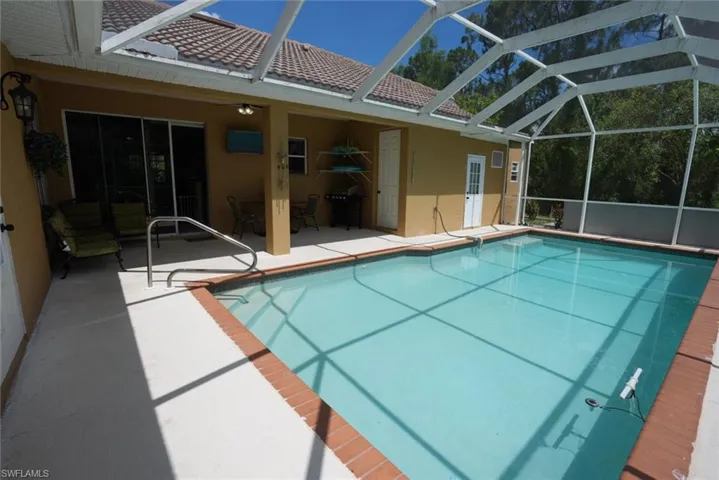 219 Columbus Ave, Lehigh Acres, Florida 33936