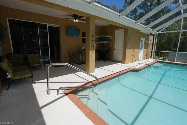 219 Columbus Ave, Lehigh Acres, Florida 33936