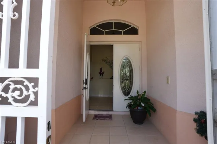 219 Columbus Ave, Lehigh Acres, Florida 33936