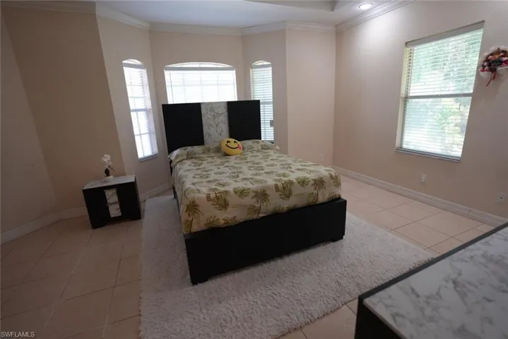 219 Columbus Ave, Lehigh Acres, Florida 33936