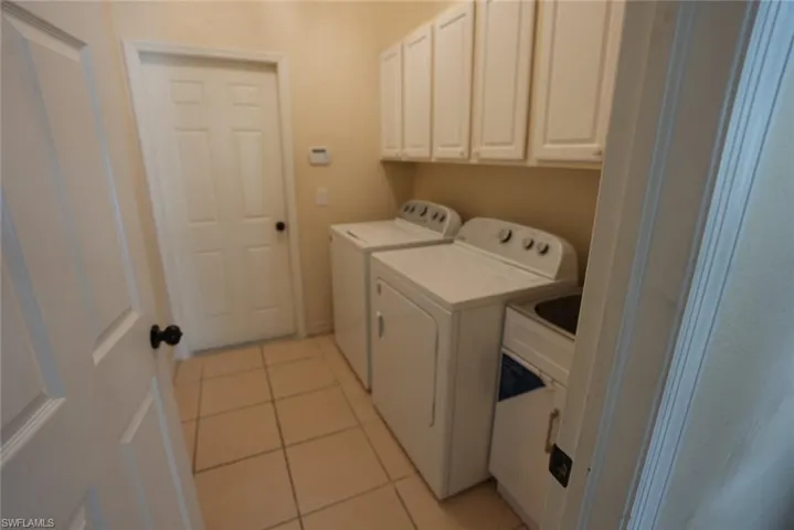 219 Columbus Ave, Lehigh Acres, Florida 33936