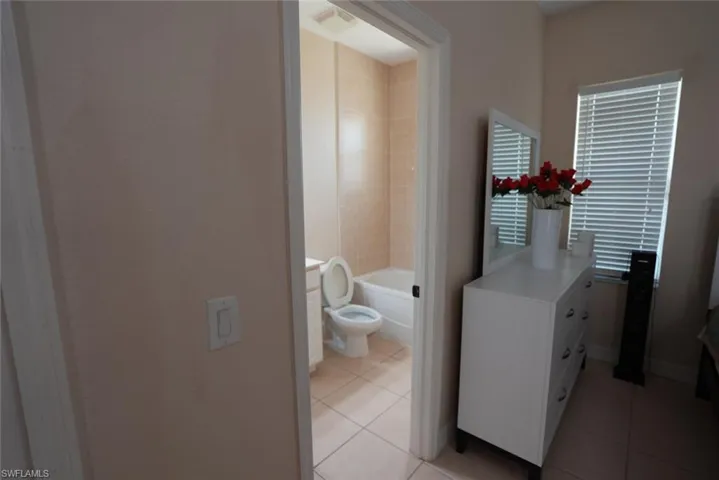 219 Columbus Ave, Lehigh Acres, Florida 33936