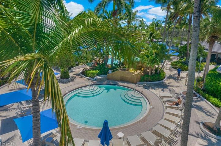4690 Hawks Nest WAY # 104, NAPLES FL 34114
