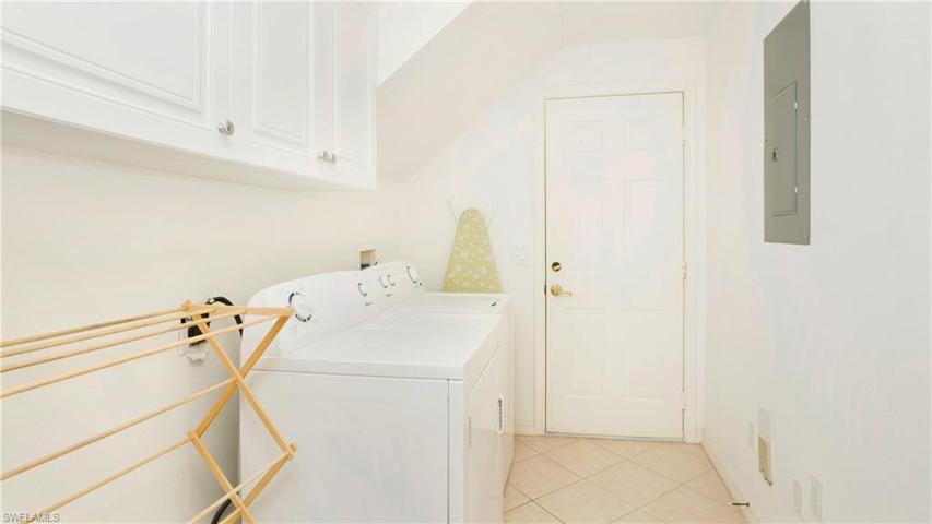 4690 Hawks Nest WAY # 104, NAPLES FL 34114