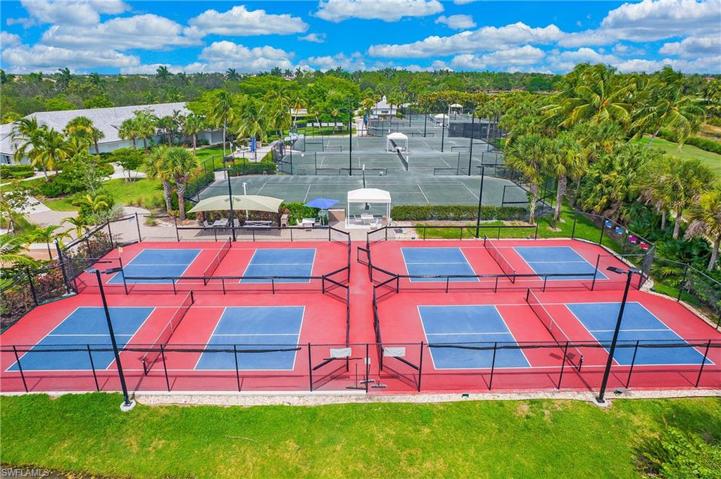 4690 Hawks Nest WAY # 104, NAPLES FL 34114