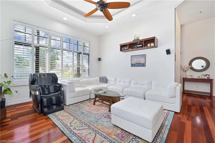 6905 Highland Park Cir, Fort Myers, Florida 33966