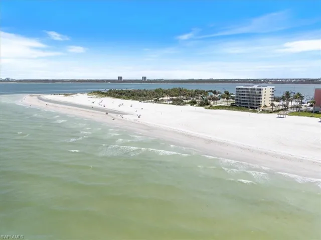 100 Estero BLVD #633_Water view featuring local beach