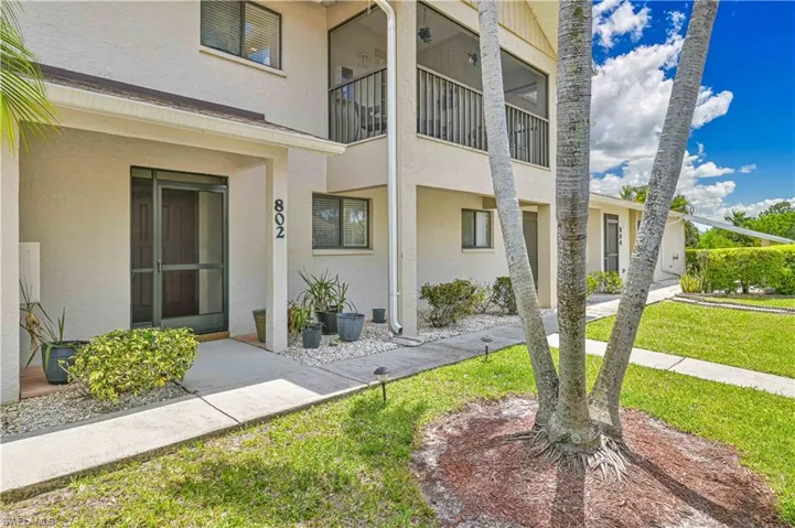 15080  Riverbend  BLVD, North Fort Myers, FL 33917