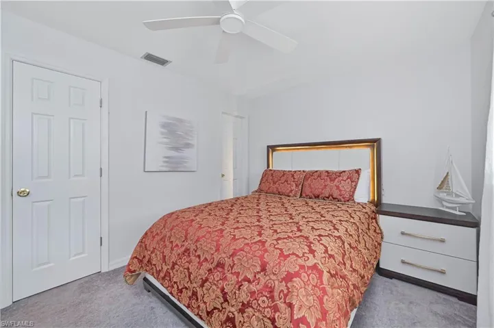 15080  Riverbend  BLVD, North Fort Myers, FL 33917