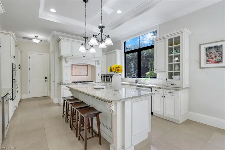2351  Traditions  CT, Naples, FL 34105