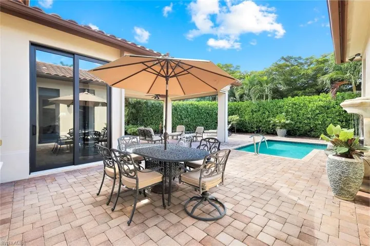 2351  Traditions  CT, Naples, FL 34105