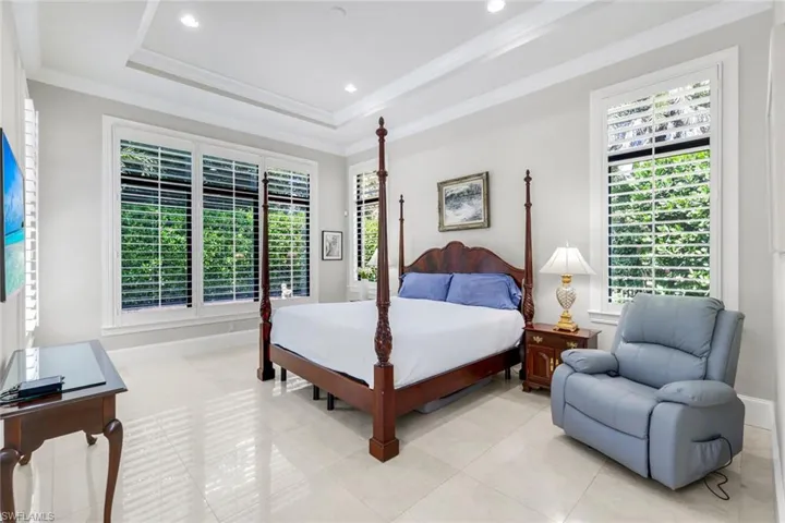 2351  Traditions  CT, Naples, FL 34105