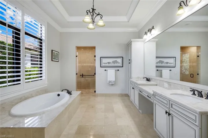 2351  Traditions  CT, Naples, FL 34105