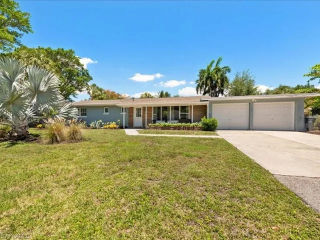 1229 Carlene Ave S, Fort Myers, Florida 33901
