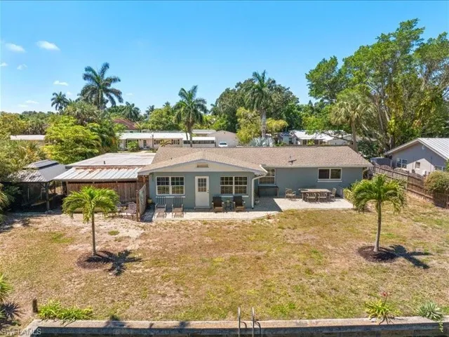 1229 Carlene Ave S, Fort Myers, Florida 33901