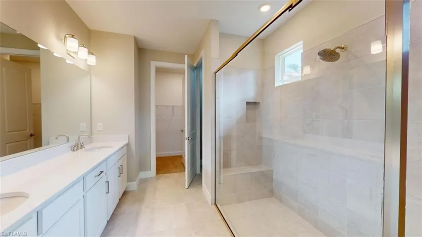 3214 SW 4th Terrace ~ Ready Now