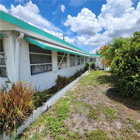 Side Of Home - Enclosed Porch