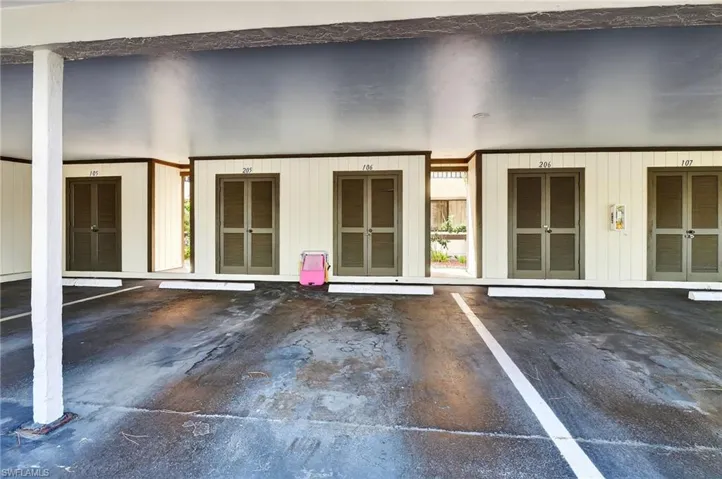 5857 Rattlesnake Hammock Rd N 106, Naples, Florida 34113