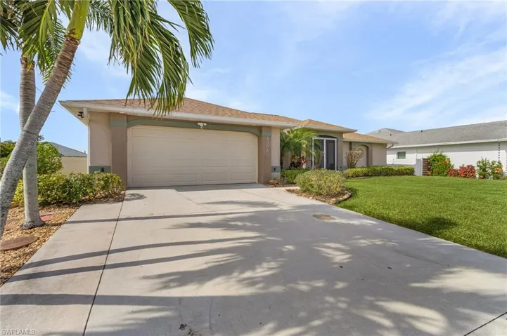 4002  Oasis  BLVD, Cape Coral, FL 33914