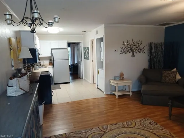 4513 Sw 8th Ct 103, Cape Coral, Florida 33914