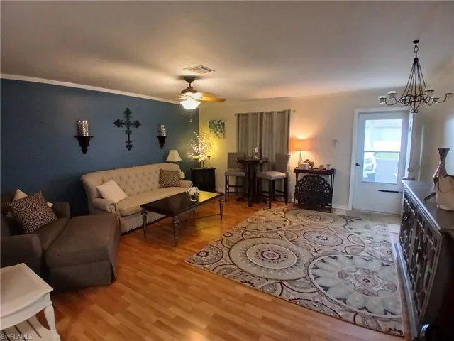 4513 Sw 8th Ct 103, Cape Coral, Florida 33914