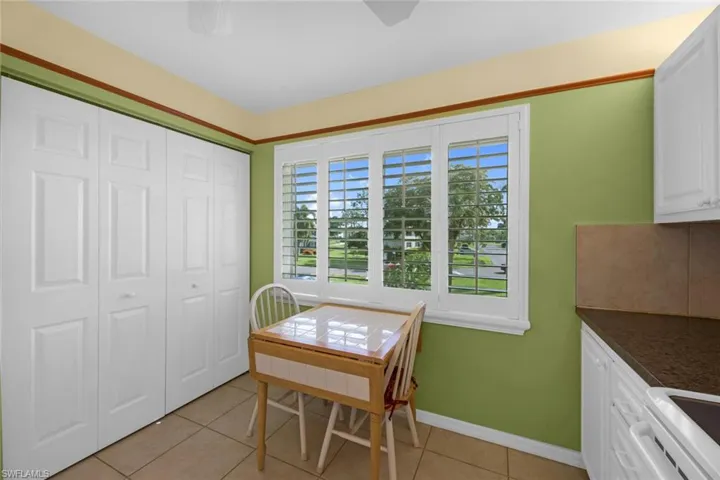 Breakfast Nook