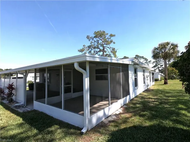 26  Desert Candle  CIR, Lehigh Acres, FL 33936