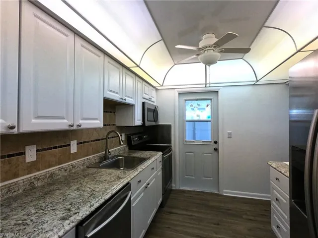 26  Desert Candle  CIR, Lehigh Acres, FL 33936