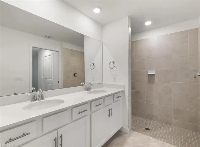 5453 Double Eagle Cir 3114, Ave Maria, Florida 34142
