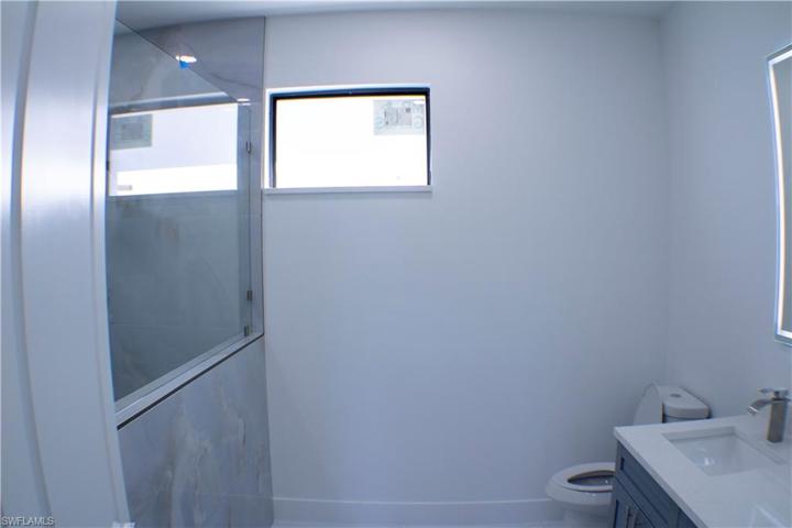 3010 38TH St, LEHIGH ACRES FL 33971