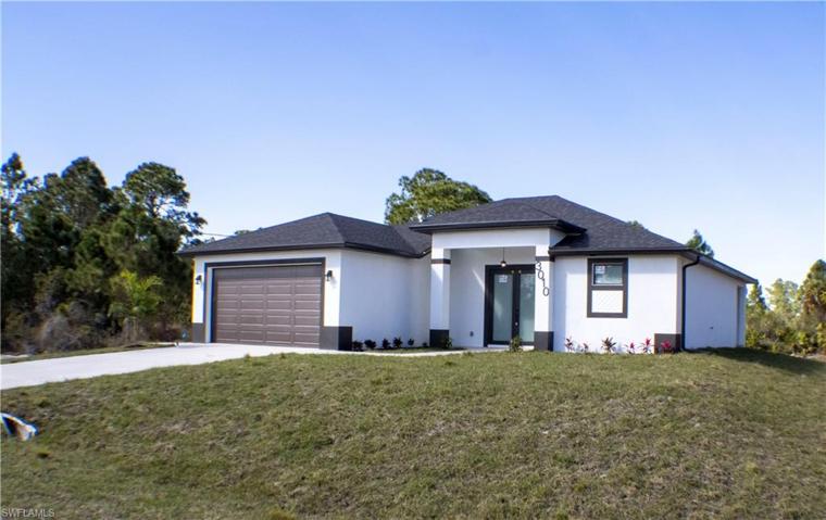 3010 38TH St, LEHIGH ACRES FL 33971