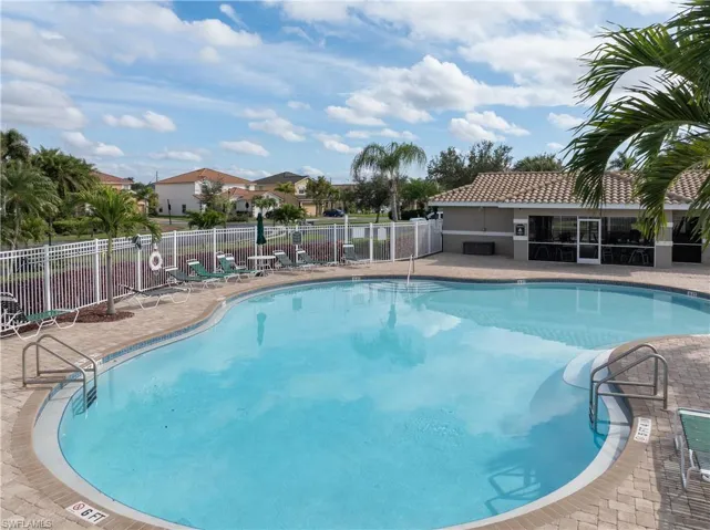 Community pool