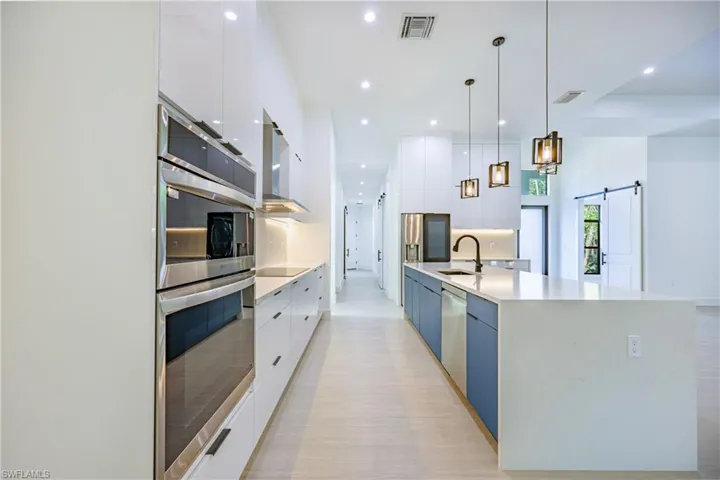 4248 13th Ave Sw, Naples, Florida 34116