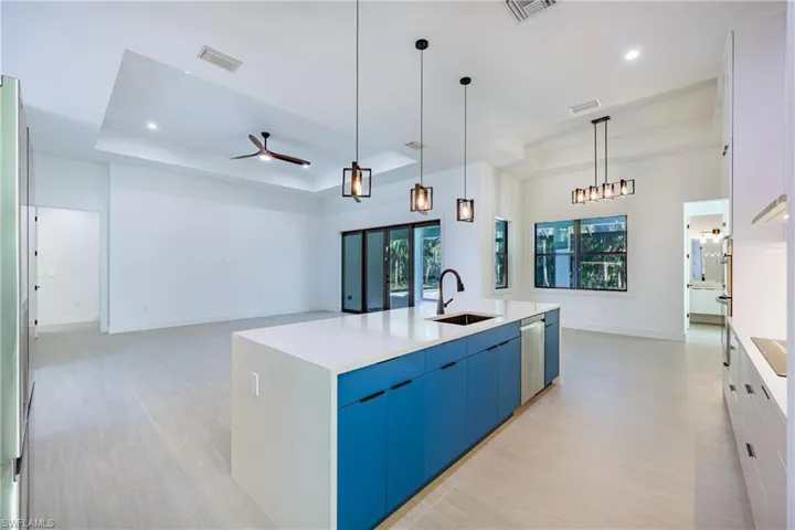 4248 13th Ave Sw, Naples, Florida 34116