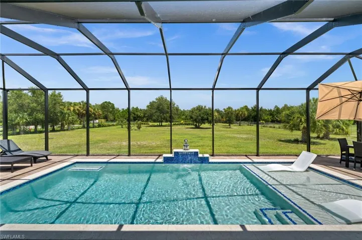 411 24th Ave Ne, Naples, Florida 34120