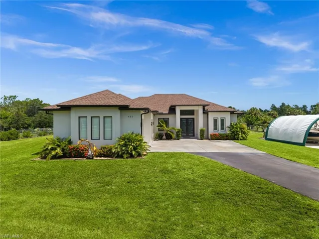 411 24th Ave Ne, Naples, Florida 34120