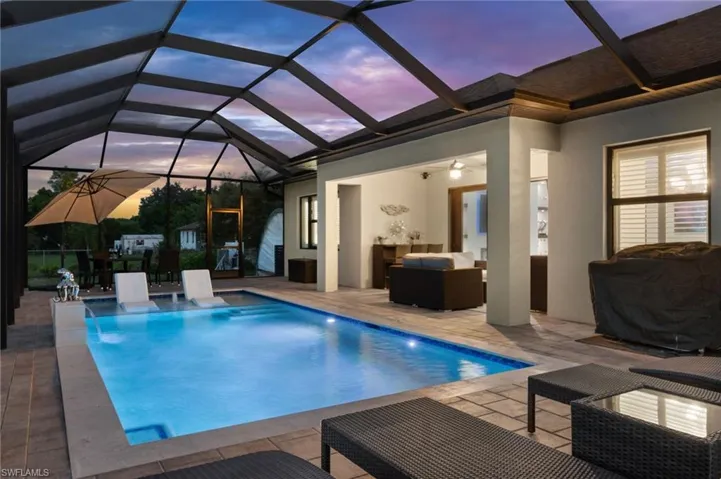 411 24th Ave Ne, Naples, Florida 34120