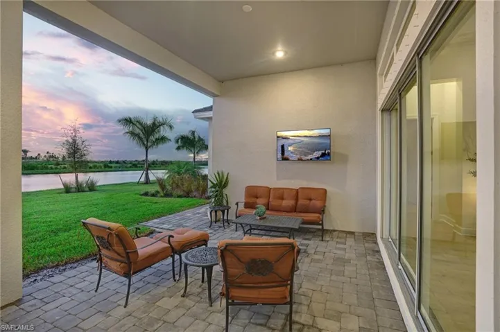 View of patio / terrace featuring an outdoor hangout area