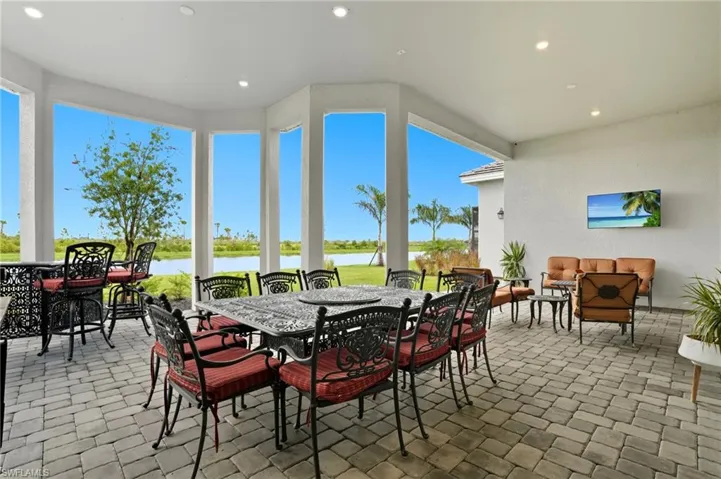 View of patio / terrace with outdoor dining space and outdoor lounge area