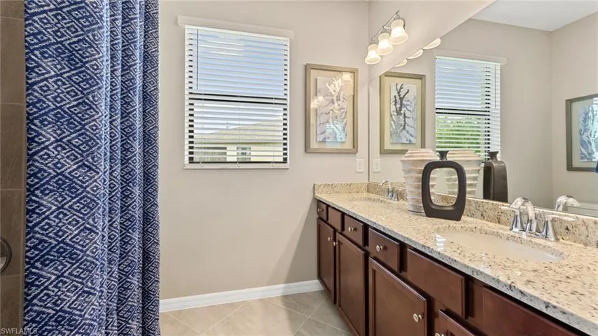 18623  Marlin Kite  LN, North Fort Myers, FL 33917