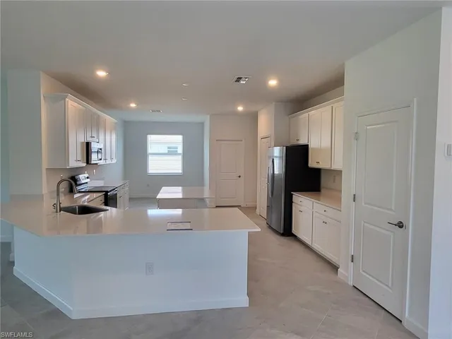18623  Marlin Kite  LN, North Fort Myers, FL 33917