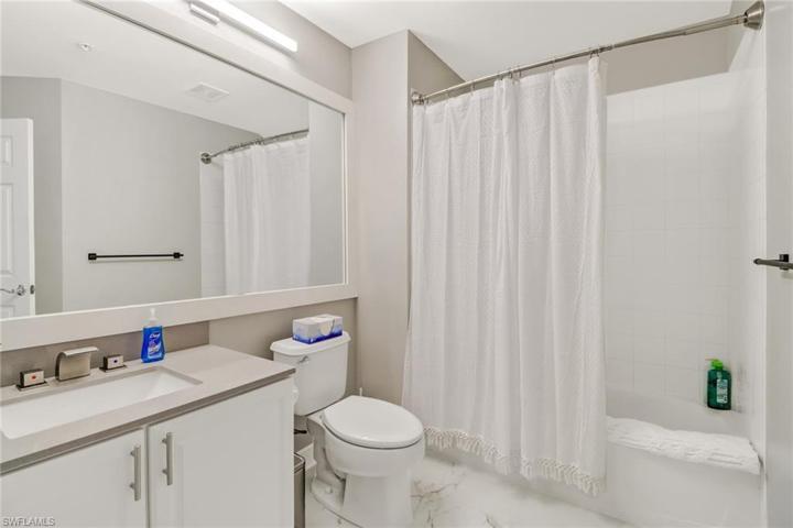 16263  Ravina  WAY, Naples, FL 34110