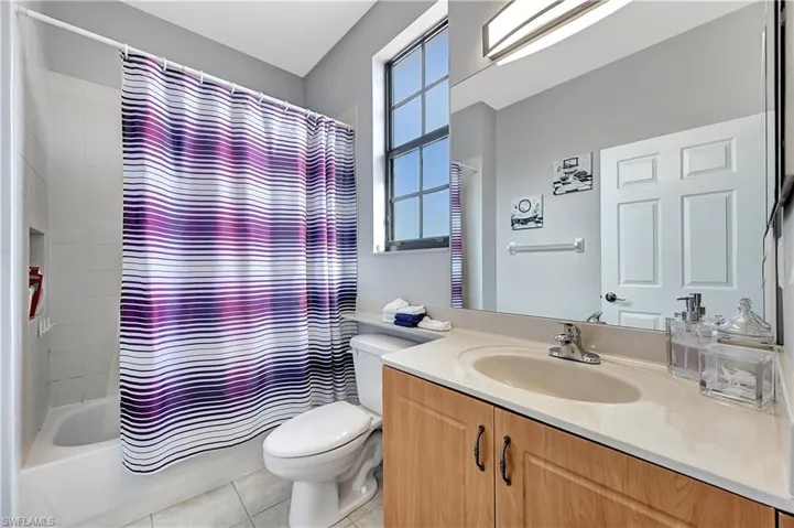 14724  Sutherland  AVE, Naples, FL 34119