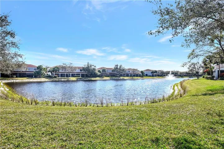 14724  Sutherland  AVE, Naples, FL 34119