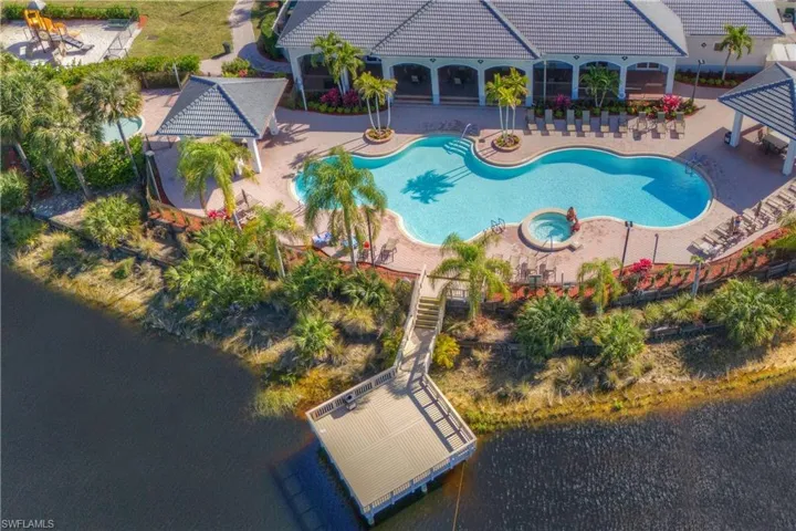 14724  Sutherland  AVE, Naples, FL 34119