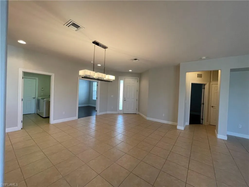 12823 Carrington CIR, Naples, FL 34105,225045890