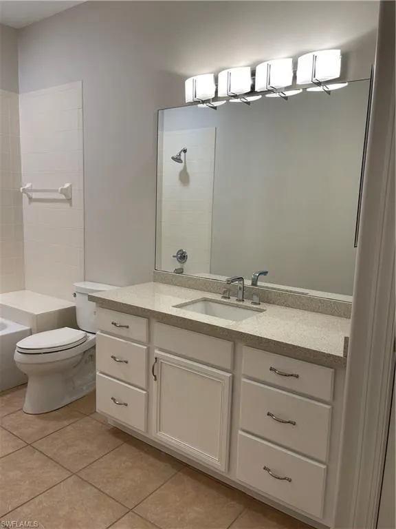 12823 Carrington CIR, Naples, FL 34105,225045890
