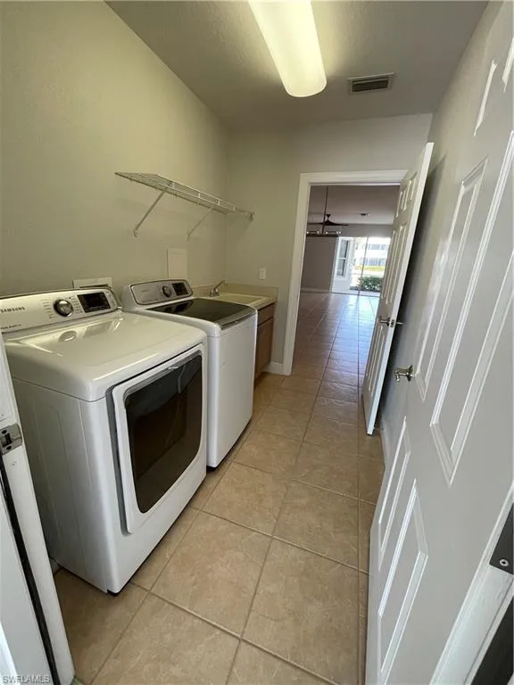 12823 Carrington CIR, Naples, FL 34105,225045890