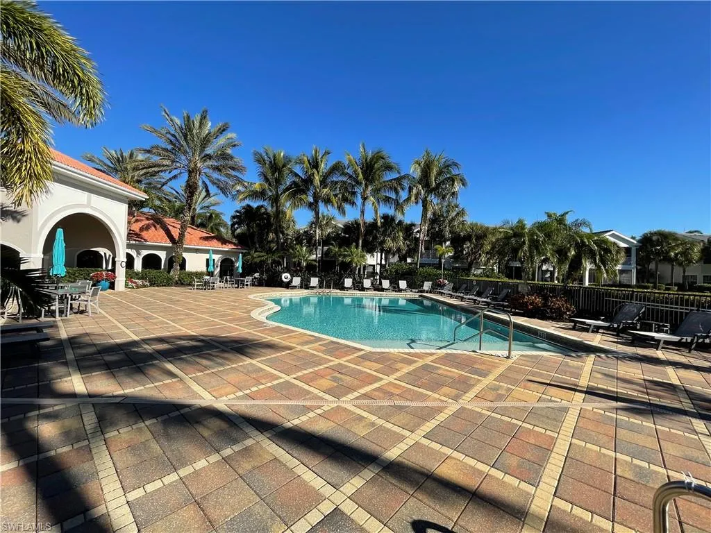 12823 Carrington CIR, Naples, FL 34105,225045890